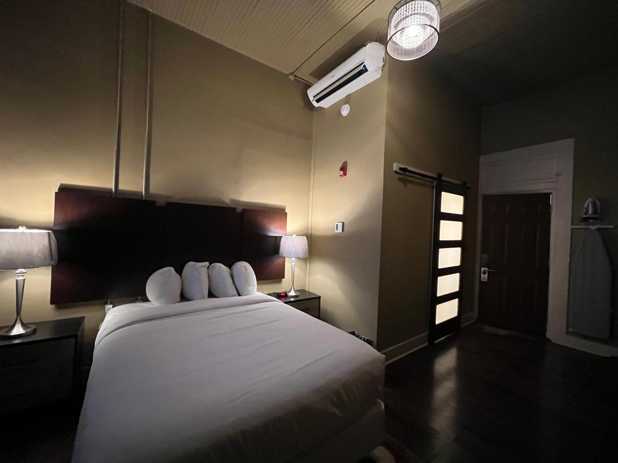 The Skylight Hotel غرينفيل المظهر الخارجي الصورة