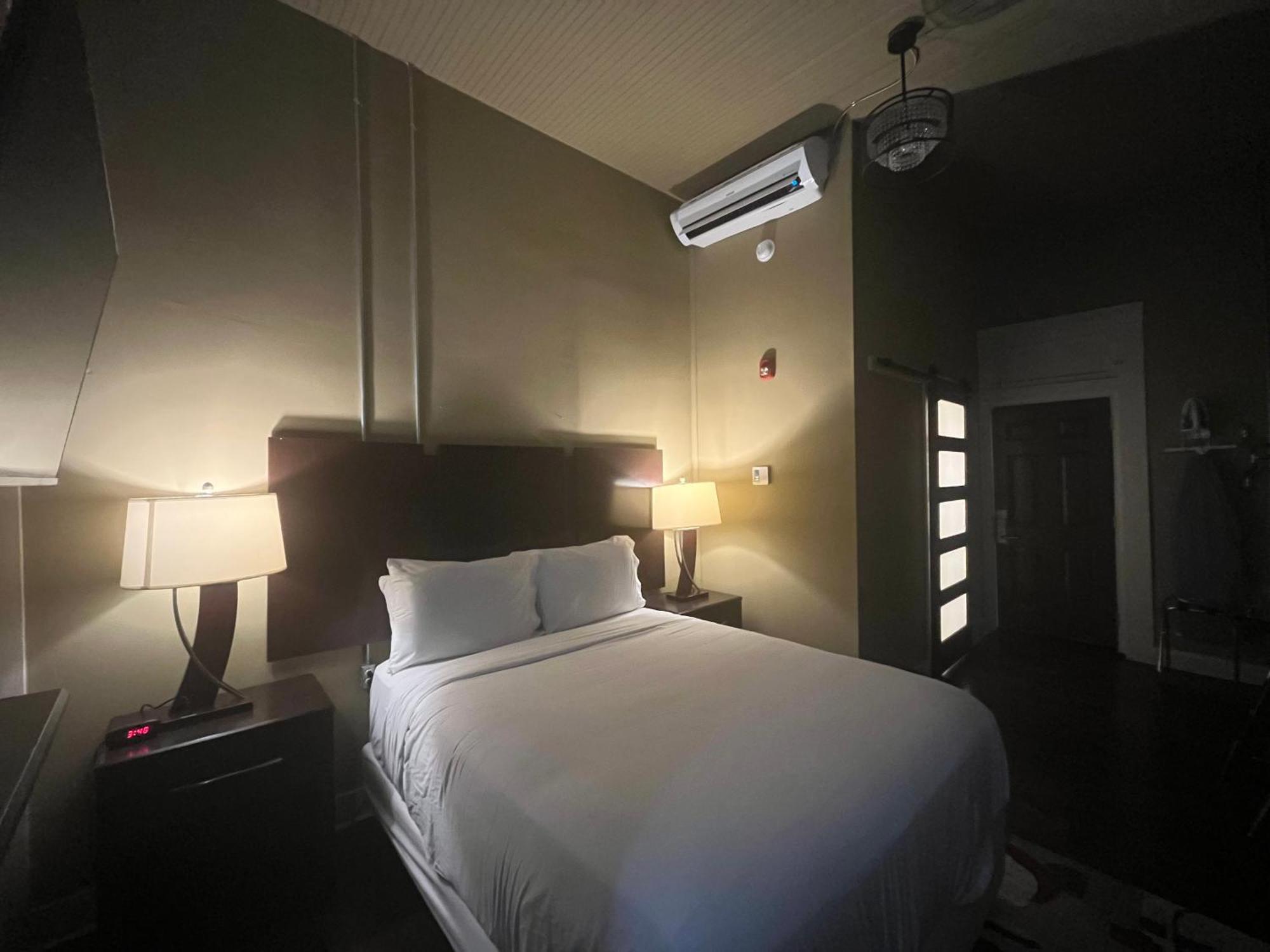 The Skylight Hotel غرينفيل المظهر الخارجي الصورة
